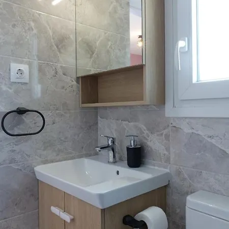 Cozy In Koukaki By Zain * Athens